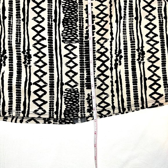 B Jewel Zip-Back Geometric Aztec Tribal Print Mini Skirt - L - Picture 7 of 7